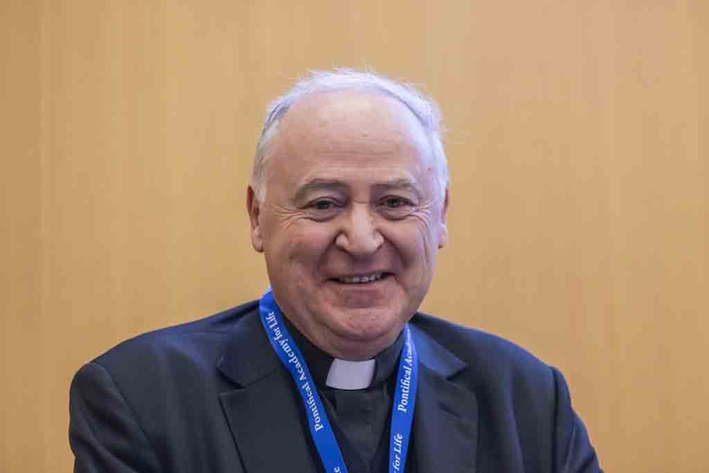 CNS_PaulHaring_Paglia_Pope_.jpg