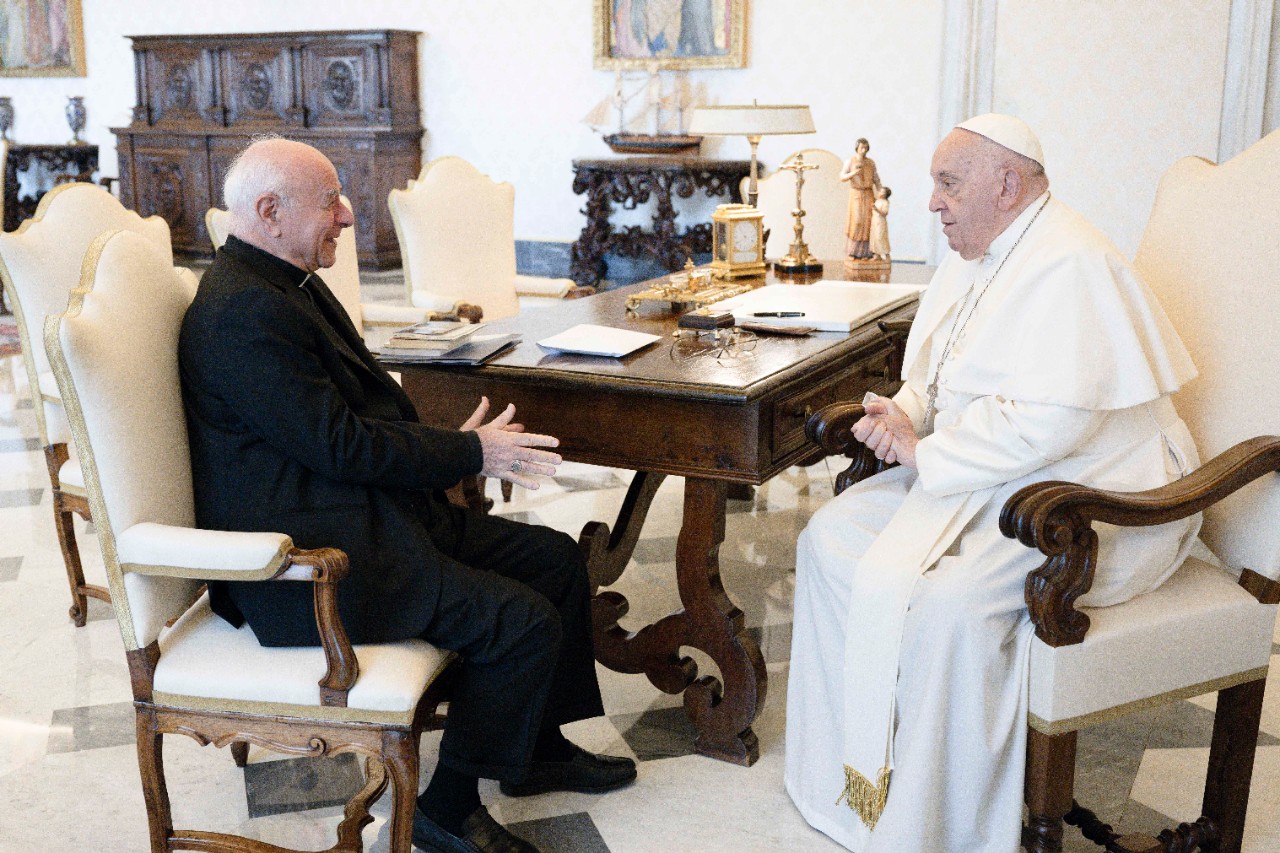 Udienza di Papa Francesco a Mons. Paglia - 8 agosto 2024