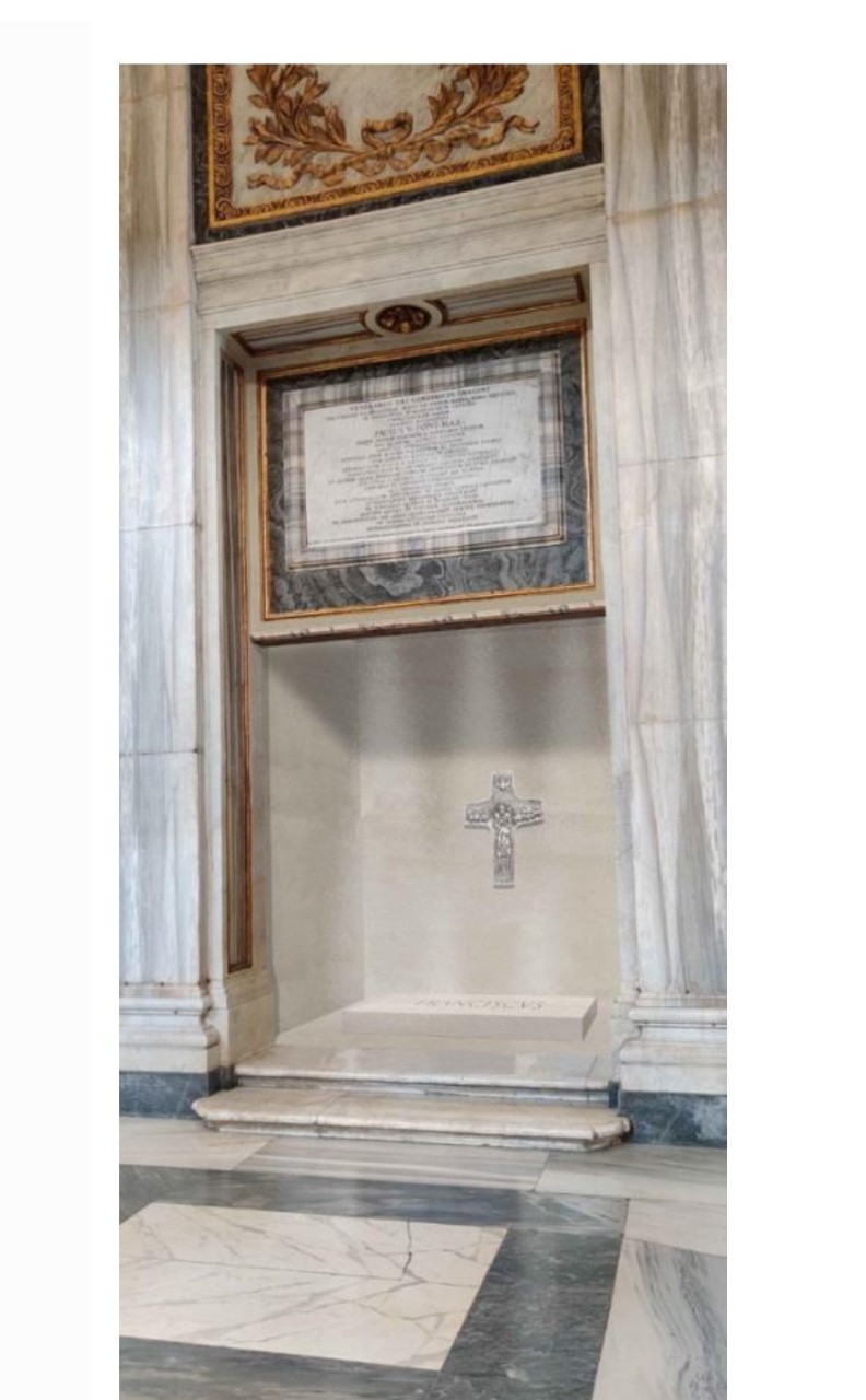Progetto Tomba Santo Padre Francesco_page-0001.jpg